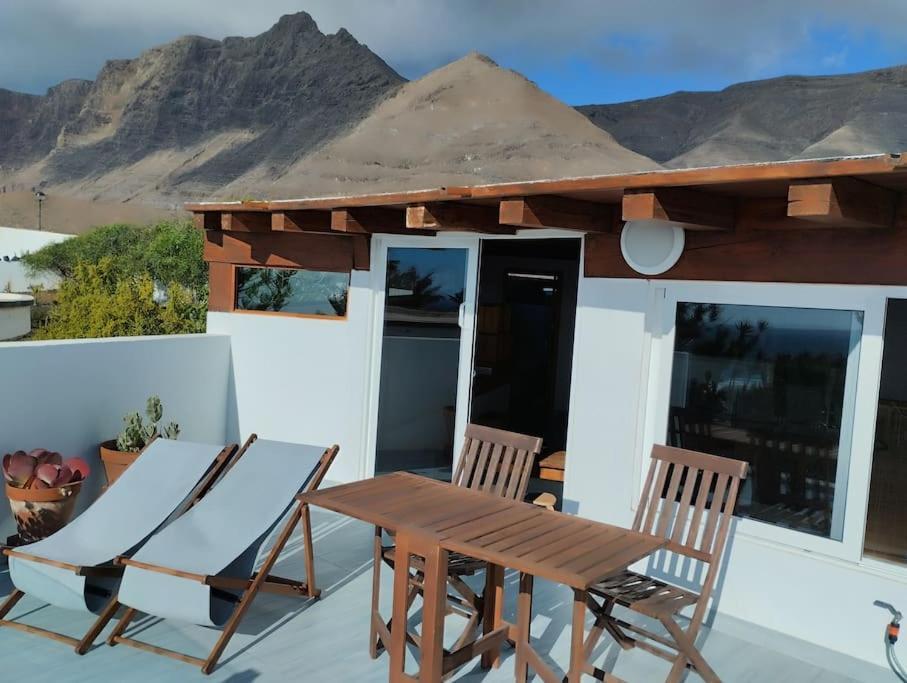 Apartamento 360 View To Ocean And Cliffs Famara Exterior foto